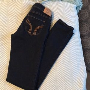 Dark wash LONG Skinny jeans😍